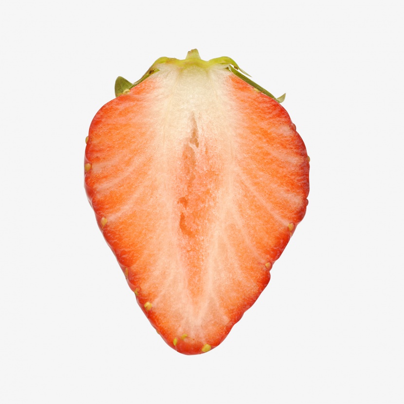水果解剖切面草莓维生素