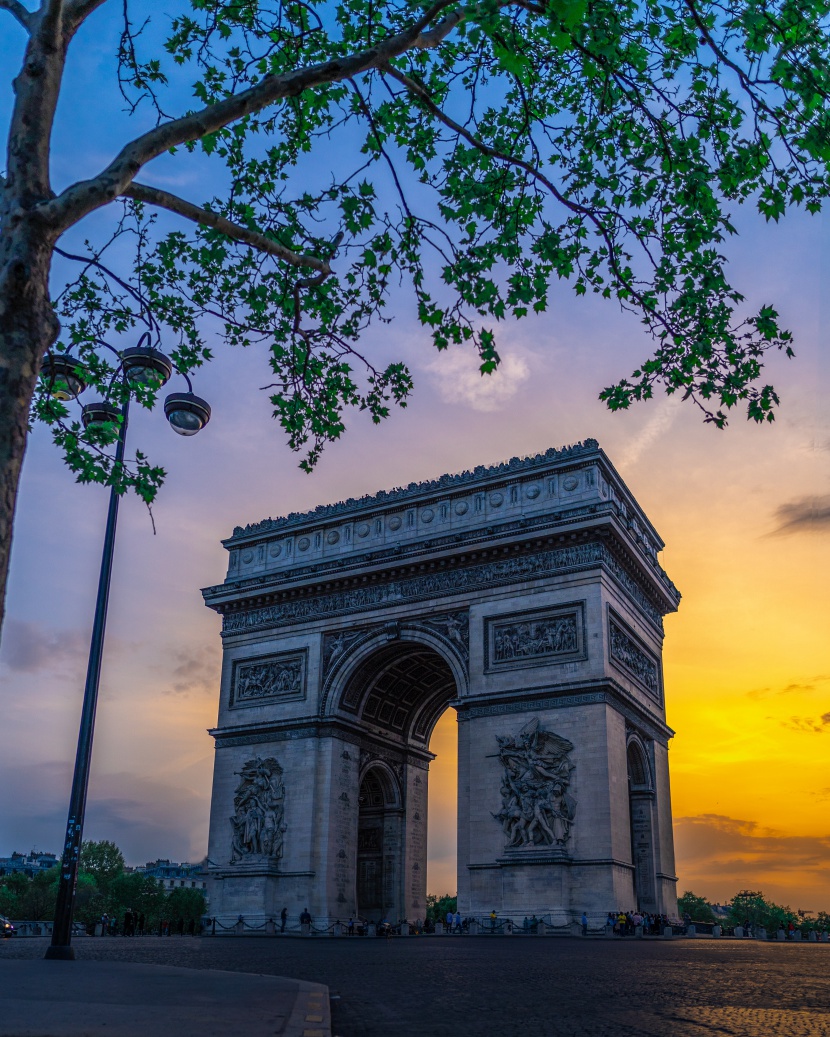 巴黎凯旋门唯美图片