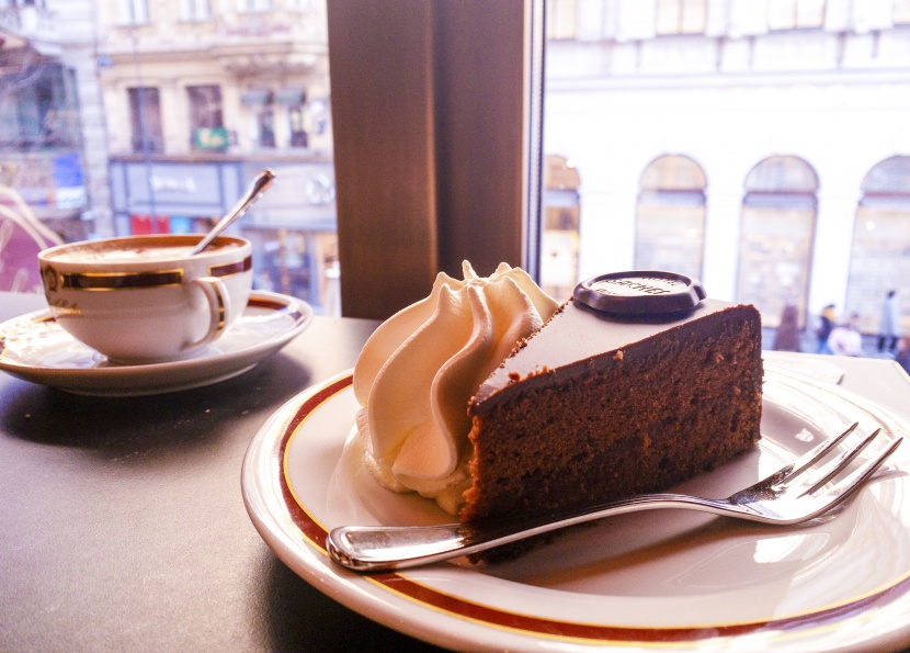 欧洲下午茶奶油巧克力蛋糕